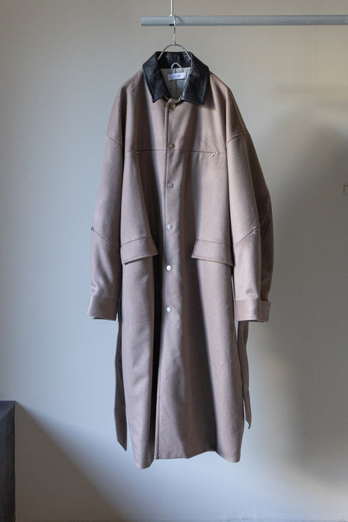 【THE JEAN PIERRE】"Leather Collar Coat"