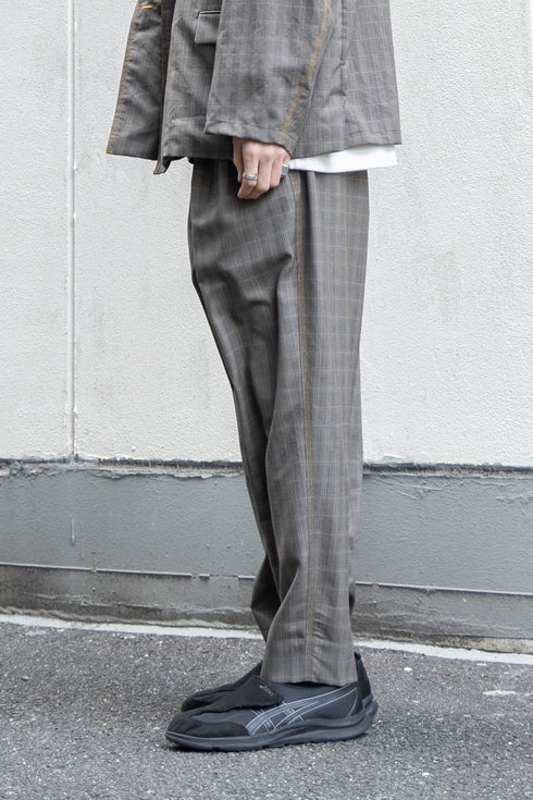 【nuterm】"Collor Stitch Relax Tapered Trousers"