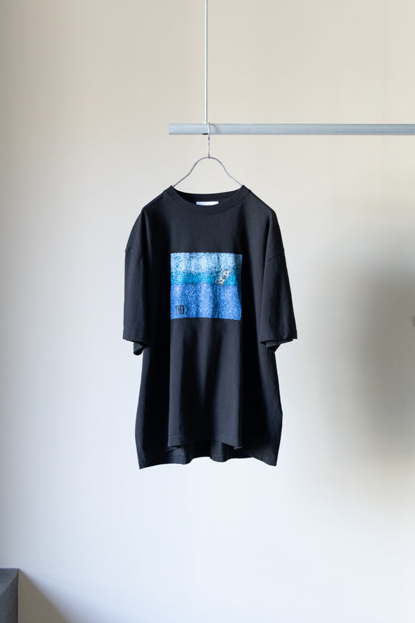 【THE JEAN PIERRE】"PHOTO EMB SS TEE"