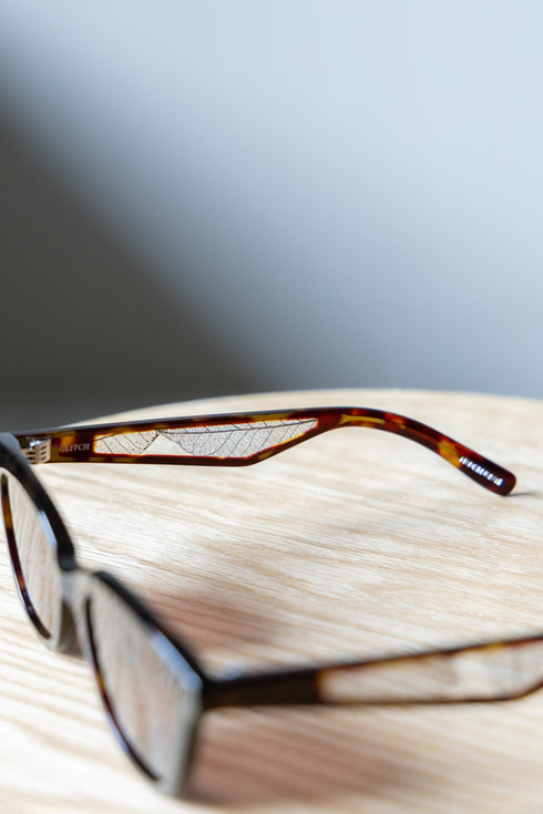 【GLITCH】"JAM CAT-EYE SUNGLASSES"