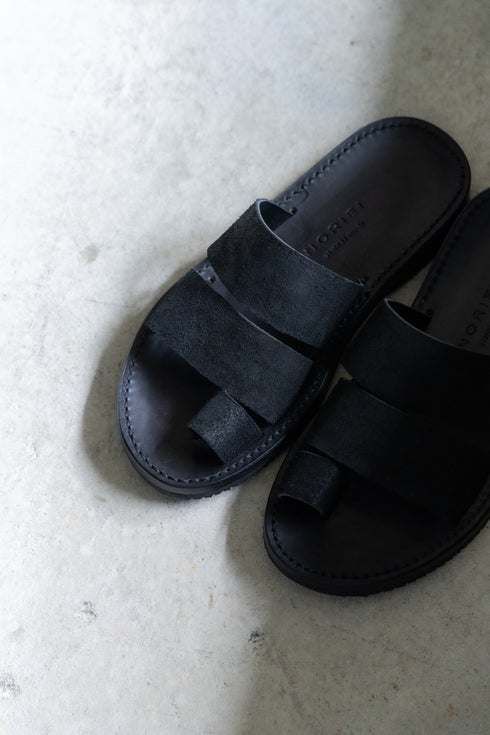 【NORIEI】"LOOP SANDAL (SUEDE)"