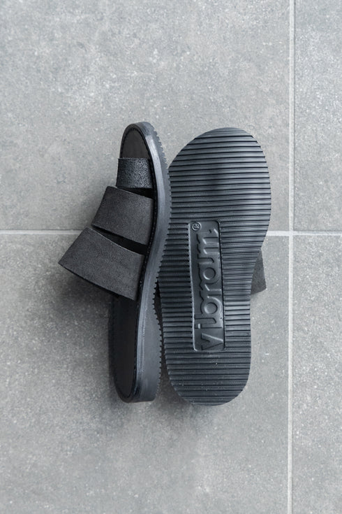 【NORIEI】"LOOP SANDAL (SUEDE)"