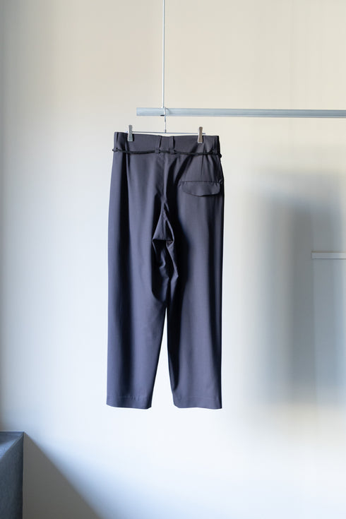 【ETHOSENS】"スーパー180'sウールスクイーズスラックス"