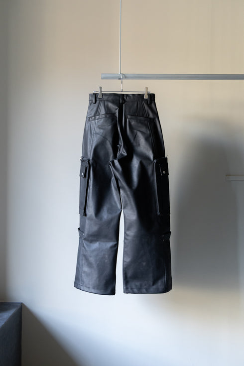 【TAUPE】"タクティカルレザーカーゴパンツ"