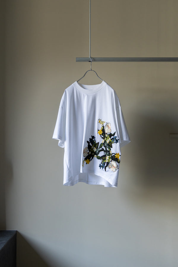 別注【Licht Bestreben】"花柄刺繍Tシャツ"