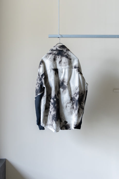 【Licht Bestreben】"Gradient Flower Bleached Denim Twist Sleeve Shirt"