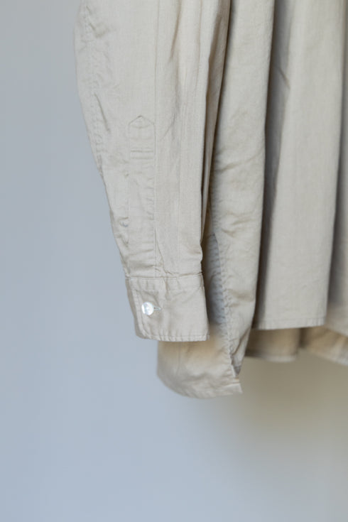 【nuterm】"バンドカラープルオーバーシャツ"