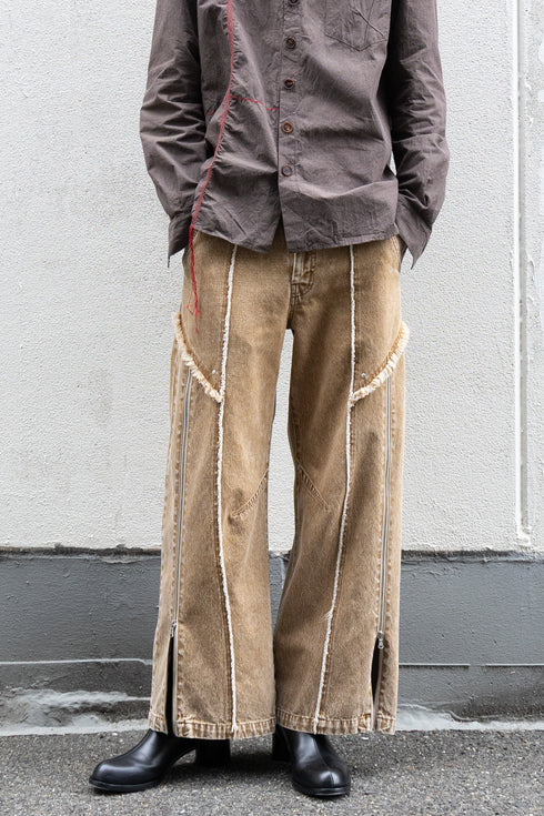 【TAUPE】"カットオフジップデニムパンツ"