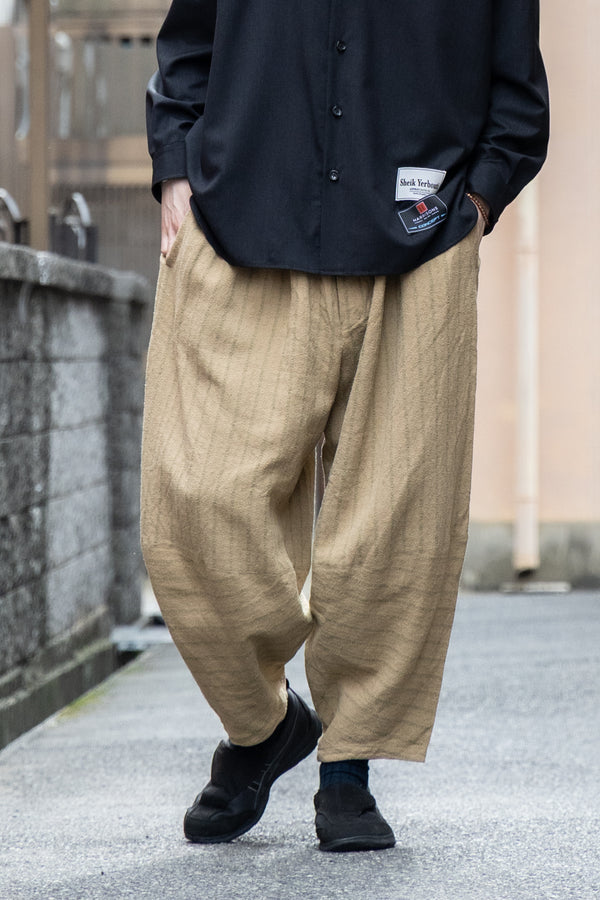 【YUTA MATSUOKA】"シルクリネンドビーストライプサークルパンツ"