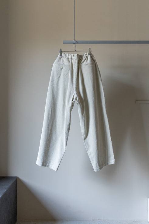 【YOKO SAKAMOTO】"DOUBLE PLEATED WIDE EASY PANTS"