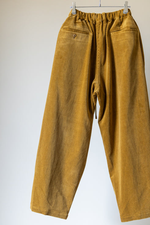 【YOKO SAKAMOTO】"DOUBLE PLEATED WIDE EASY PANTS"