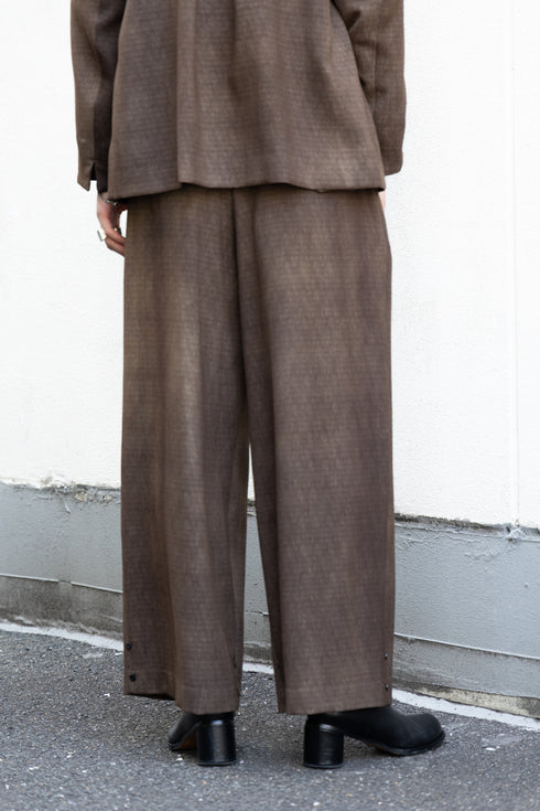 【ETHOSENS】"Uneven dye slacks"