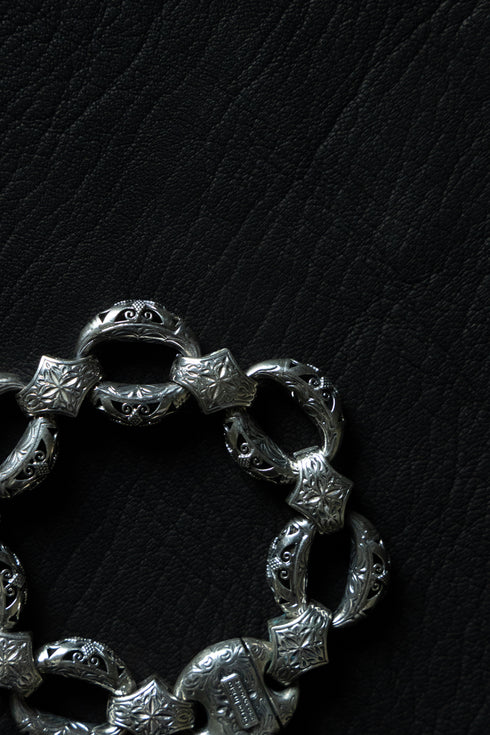 【GEROCHRISTO】"Garden Shadows Links Bracelet"