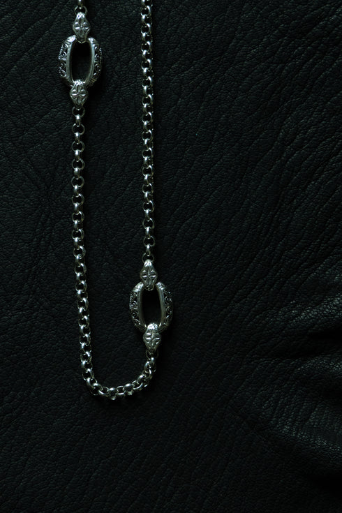 【GEROCHRISTO】"Garden Shadows small link necklace"
