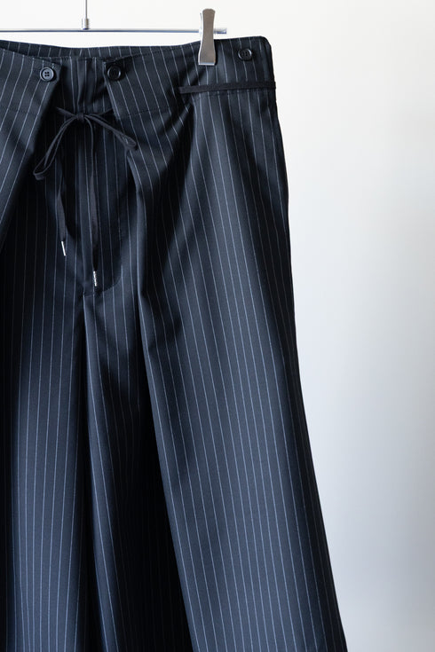 【KUON】"スリークォーター袴パンツ"