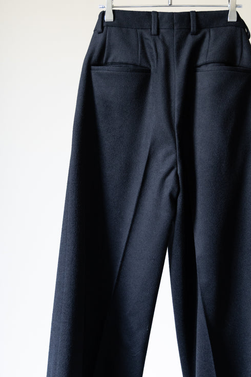 【VALAADO】"CHASHMERE BREND WOOL BEAVER BAGGY PANTS"