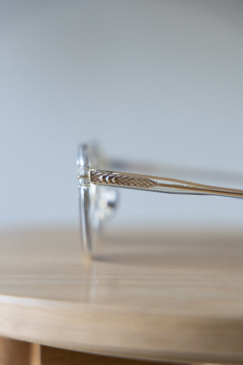 【GLITCH】"GLASTON"