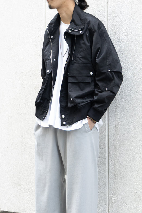 【TAUPE】"NYLON CONSTRUCTIVE ZIP JACKET"