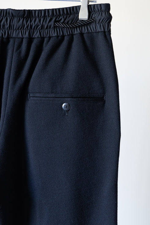 【ETHOSENS】"Super140's wool pin tuck sweatpants"