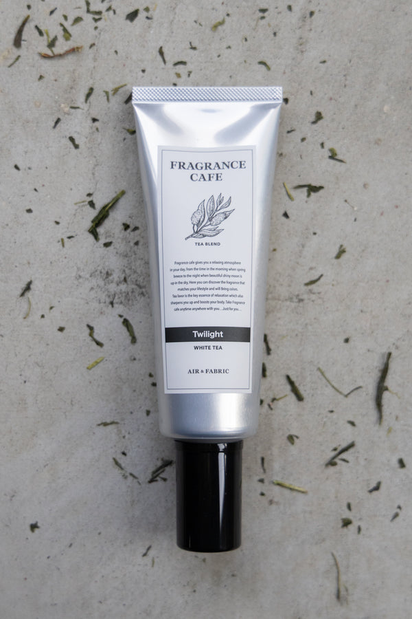 【FRAGRANCE CAFE】"消臭スプレー(ホワイトティー)"