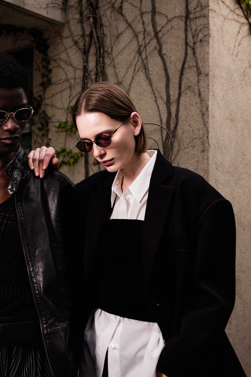 【GLITCH】"OYRA OVAL SUNGLASSES"