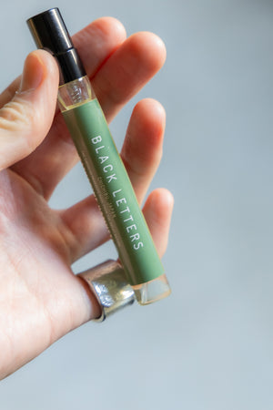 【BLACK LETTERS】"PERFUME（YUSHIN）"