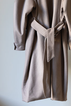 【THE JEAN PIERRE】"Leather Collar Coat"