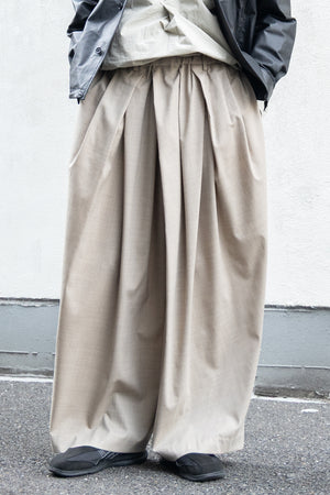 [VALAADO]"[FACE] TUCK PANTS"