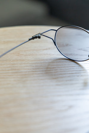 [GLITCH] "OYRA OVAL SUNGLASSES"