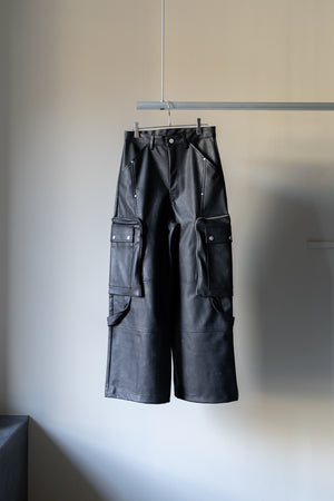 【TAUPE】"タクティカルレザーカーゴパンツ"