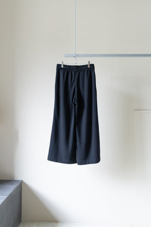 [ETHOSENS] "Super 140's wool pin-tuck sweatpants"