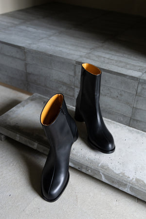 【JAMES CLASSIC】"Marie - Center Seam Boots"