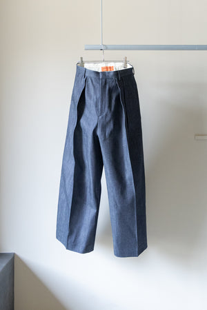 【VALAADO】"[HYP] TWO TUCK WIDE PANTS"