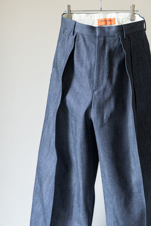 【VALAADO】"[HYP] TWO TUCK WIDE PANTS"