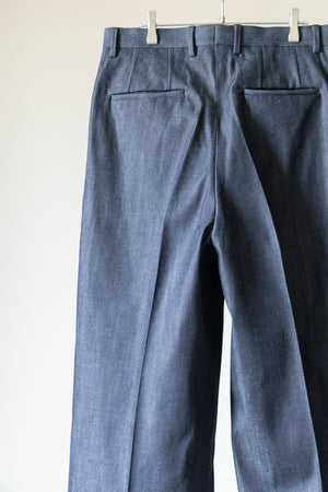 【VALAADO】"[HYP] TWO TUCK WIDE PANTS"