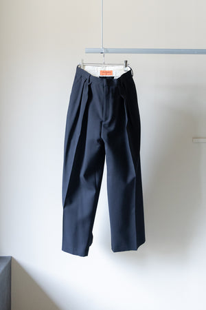 【VALAADO】"[HYP] TWO TUCK WIDE PANTS"