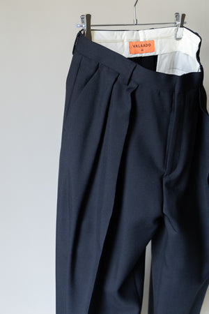 【VALAADO】"[HYP] TWO TUCK WIDE PANTS"