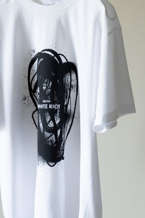 [TAUPE] "WITH WHITE RIOT T-shirt"
