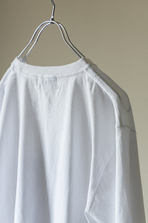 [TAUPE] "WITH WHITE RIOT T-shirt"