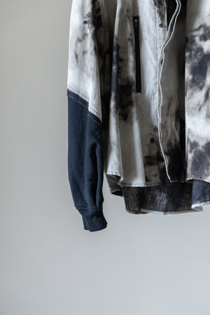 【Licht Bestreben】"Gradient Flower Bleached Denim Twist Sleeve Shirt"