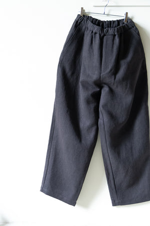 【YOKO SAKAMOTO】"WIDE EASY PANTS"