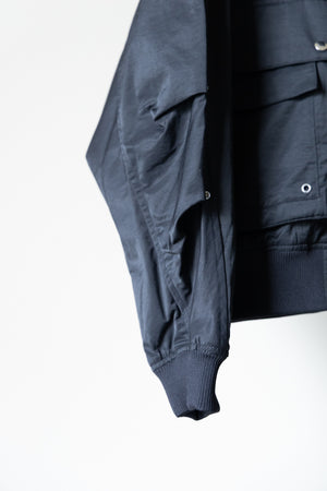 【TAUPE】"NYLON CONSTRUCTIVE ZIP JACKET"