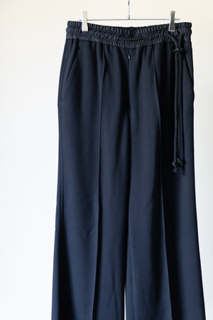 【ETHOSENS】"Super140's wool pin tuck sweatpants"