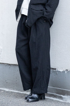 [YUTA MATSUOKA] "Loop Yarn Herringbone Straight Pants"