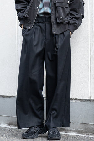 [ETHOSENS] "Super 120 Wool Flannel Squeeze Slacks"